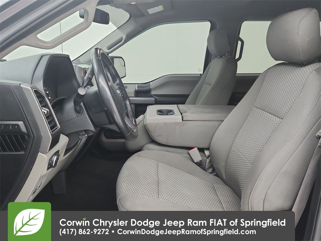 2019 Ford F-150 XLT photo 18