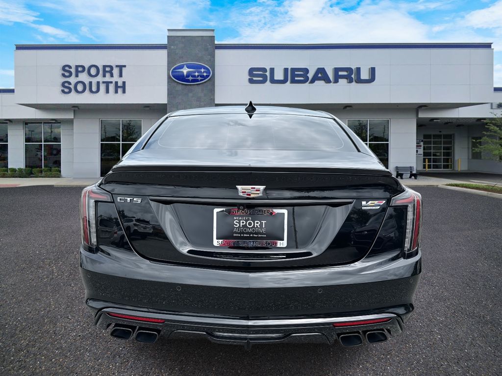 2024 Cadillac CT5 V photo 4