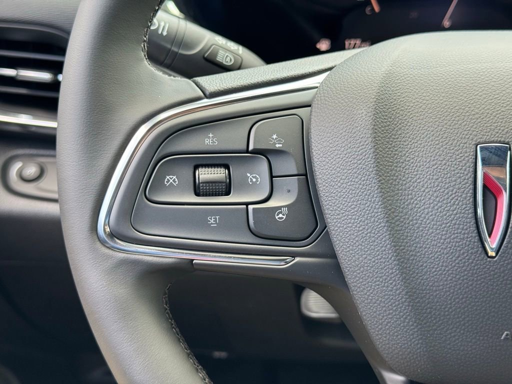 2025 Buick Envista Preferred photo 24