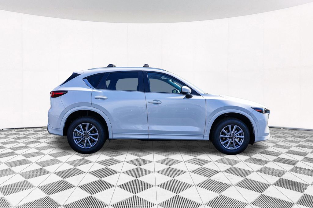 2025 Mazda CX-5 2.5 Select photo 6