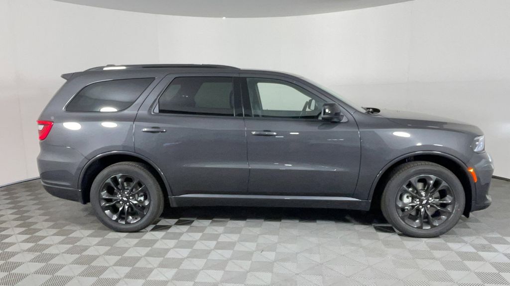 2025 Dodge Durango GT photo 3