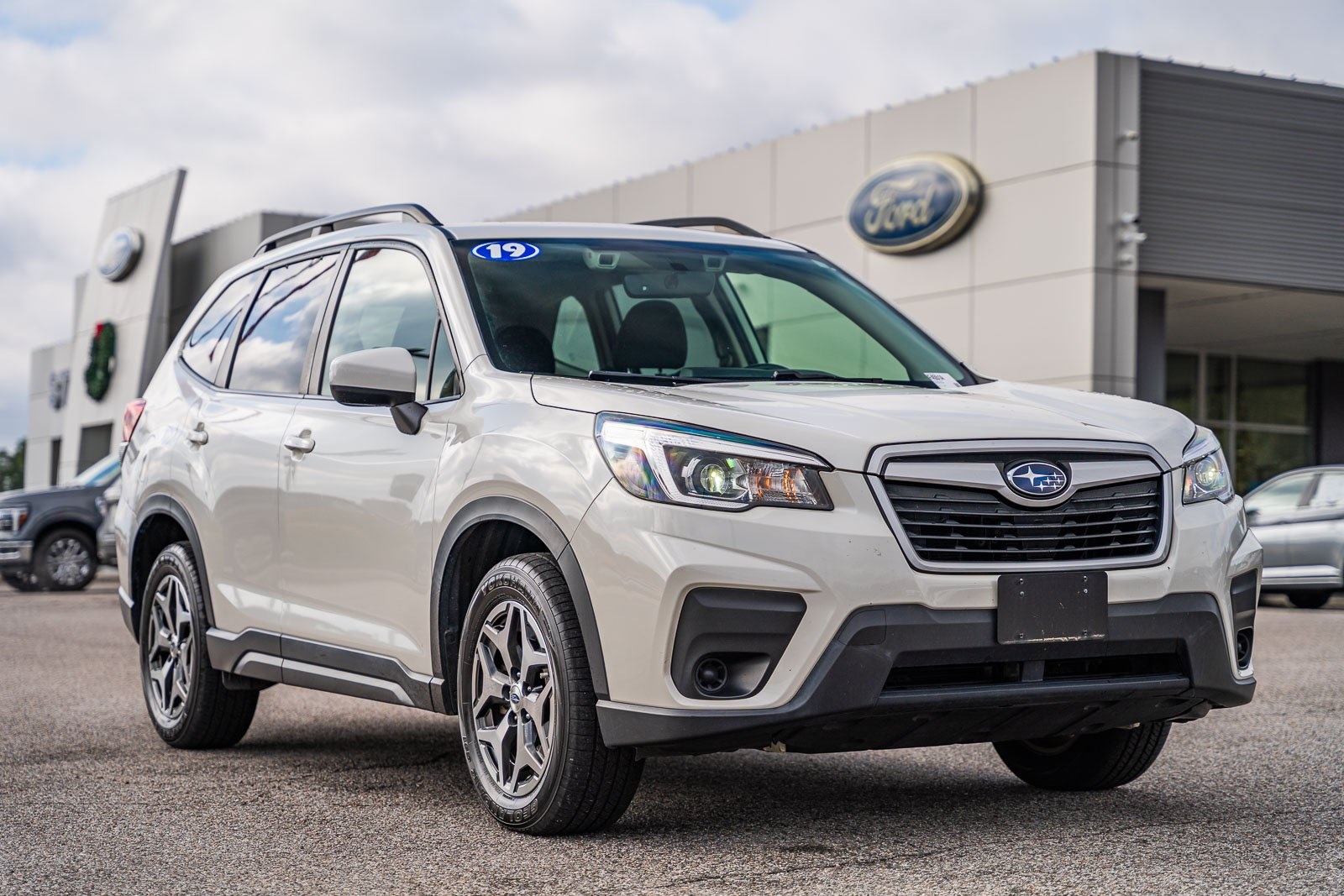 2019 Subaru Forester Premium's photo