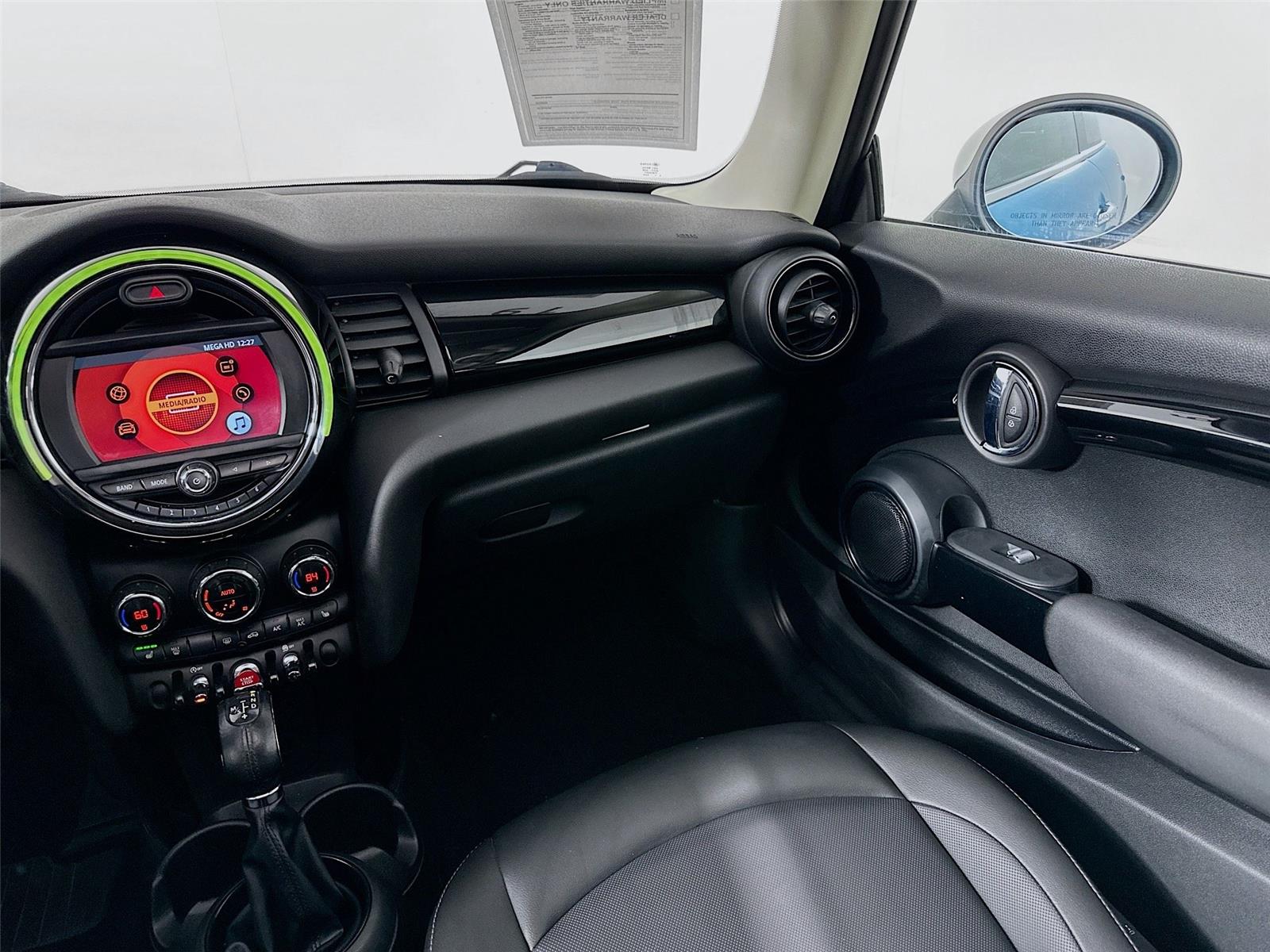 2019 Mini Cooper 2 Door Hardtop photo 23