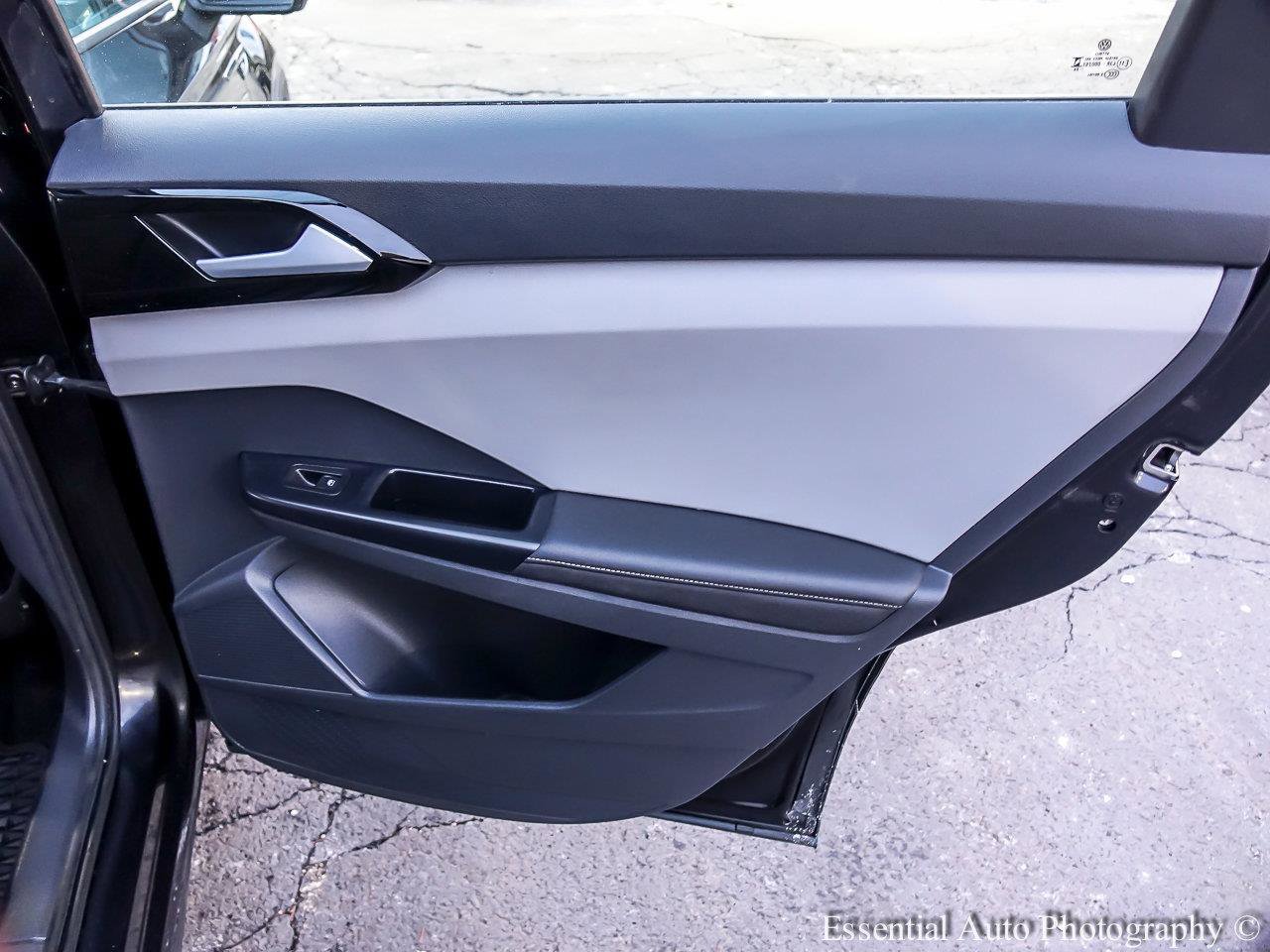 2024 VOLKSWAGEN TAOS - Image 19