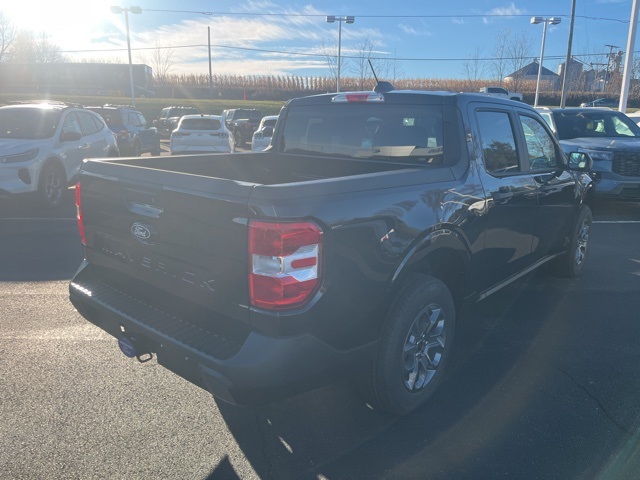 2025 Ford Maverick XLT photo 4