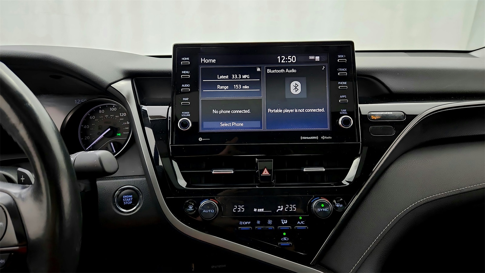 2022 Toyota Camry SE photo 30