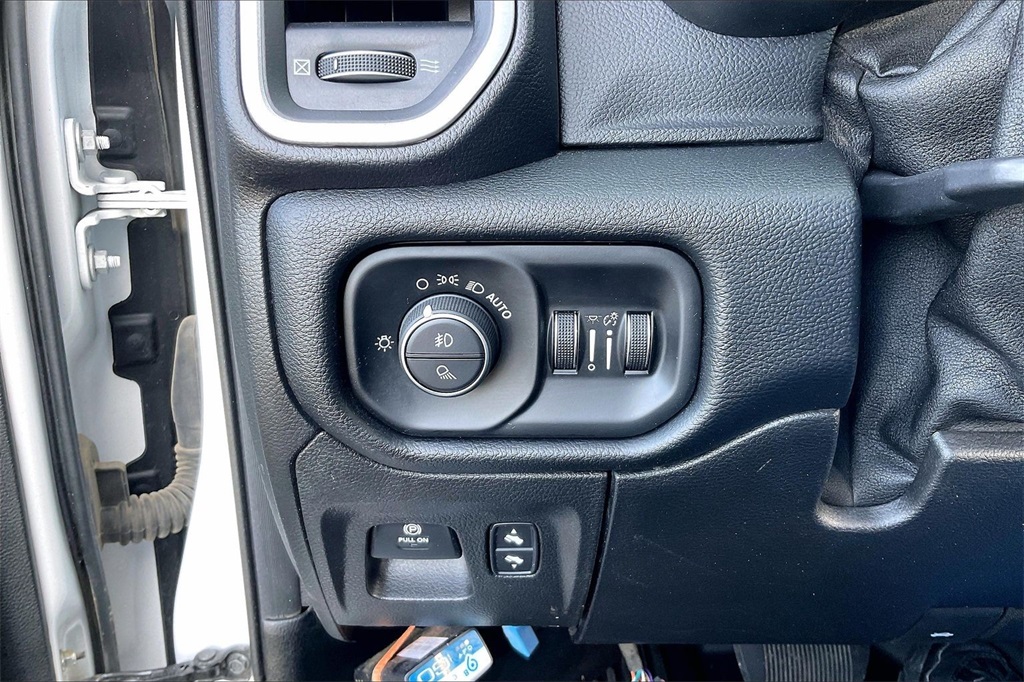 2020 RAM 1500 - Image 34