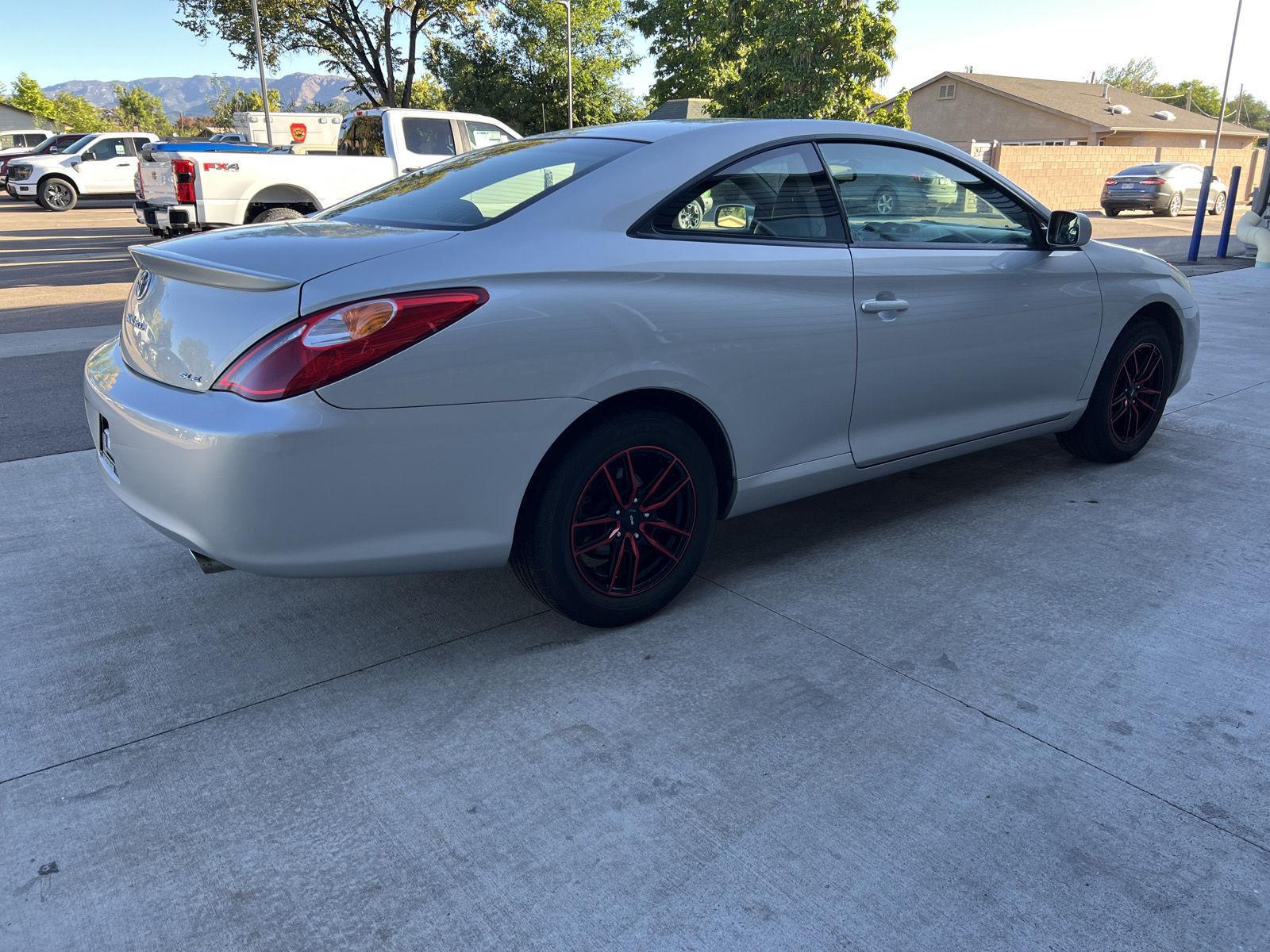 2004 Toyota Camry Solara SE photo 4