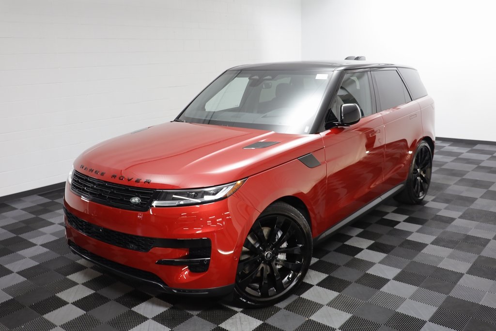 2025 Land Rover Range Rover Sport SE photo 3