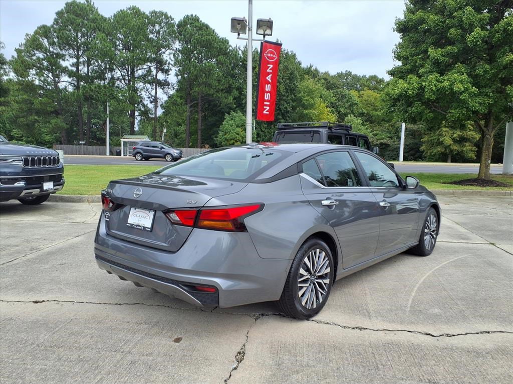 2023 Nissan Altima 2.5 SV photo 4