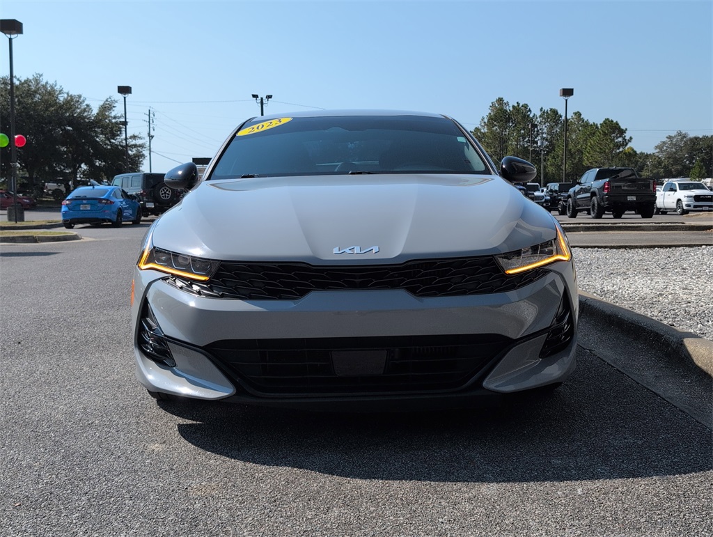 2023 Kia K5 GT-Line photo 3