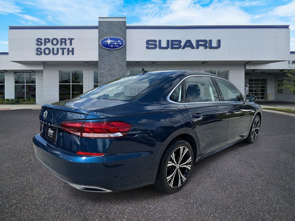 2020 Volkswagen Passat 2.0T SEL photo 3