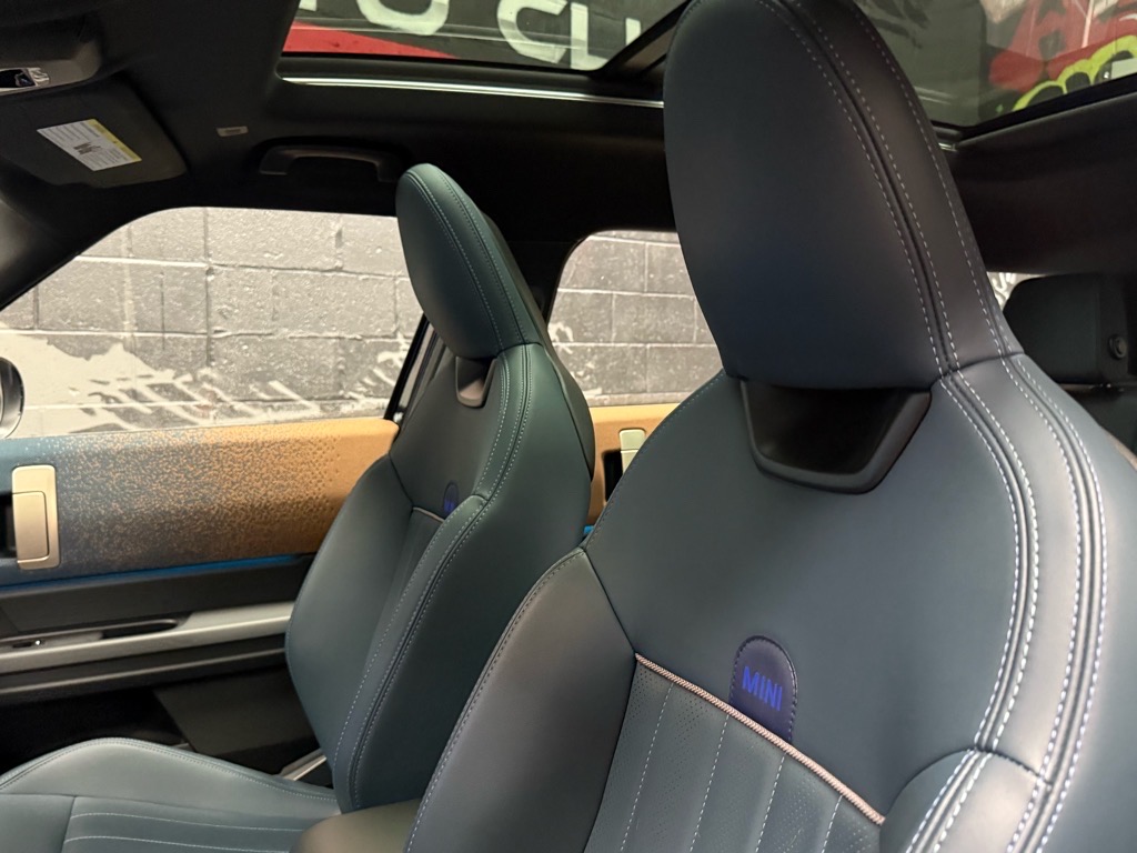 2025 Mini Countryman S ALL4 photo 2