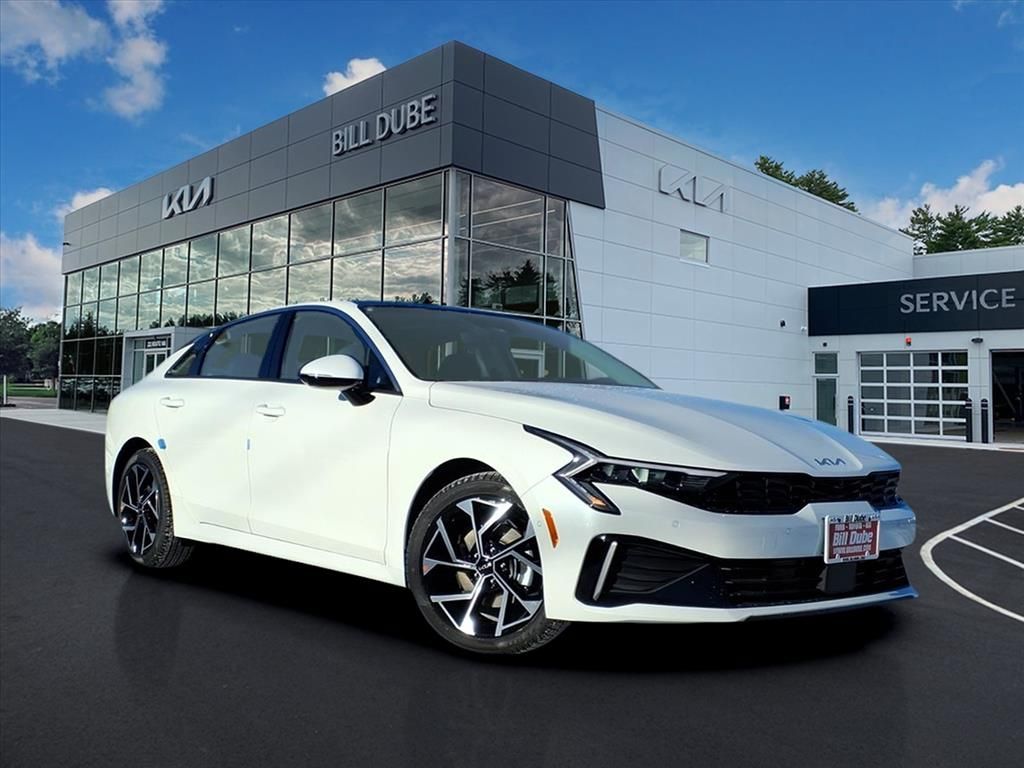 2026 Kia K5 EX's photo