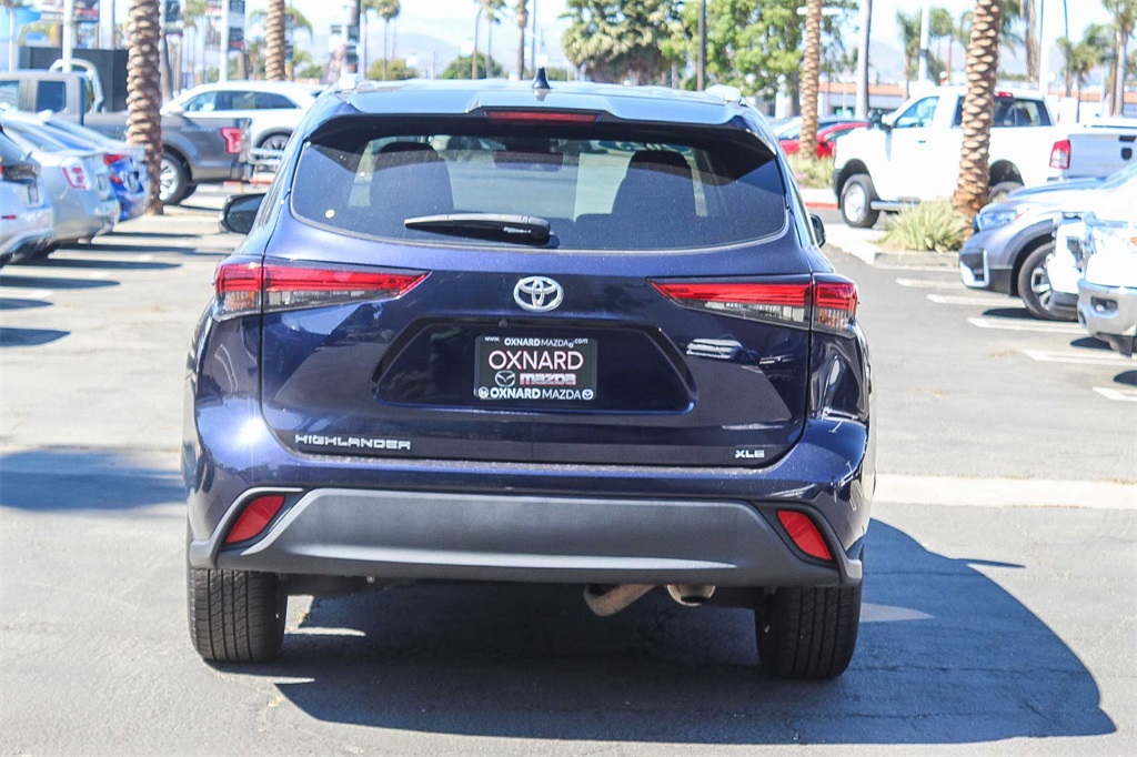 2023 Toyota Highlander XLE photo 4