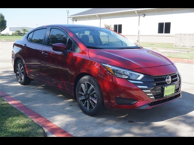 2025 Nissan Versa Sedan SV