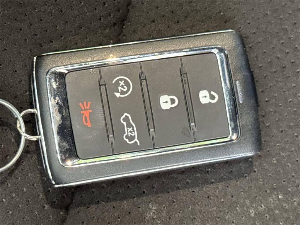 2023 Jeep Grand Cherokee Altitude photo 26