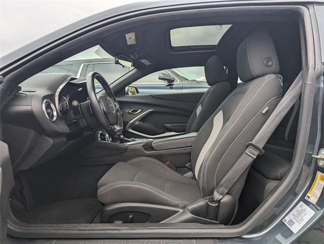 2023 Chevrolet Camaro 1LS 1LT photo 6