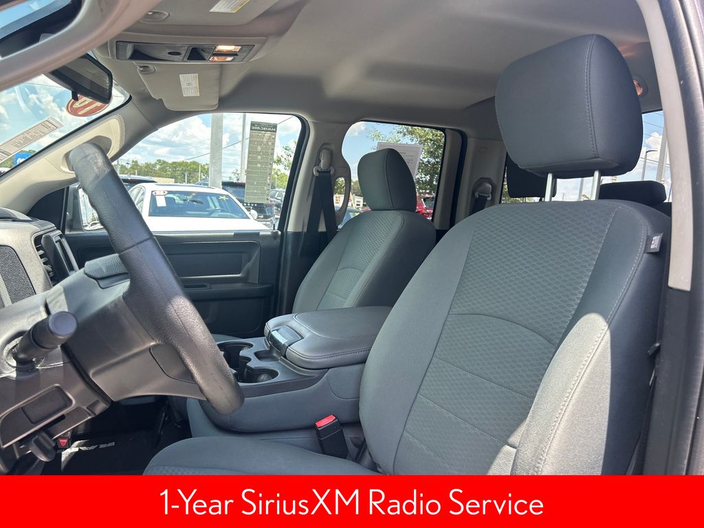 2016 Ram 1500 Express photo 13