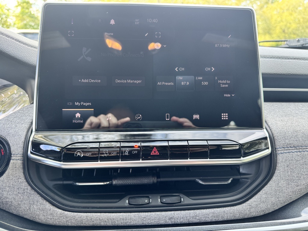 2024 Jeep Compass Latitude photo 24