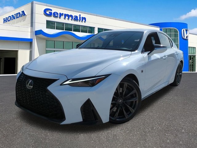 2024 Lexus IS 300's photo