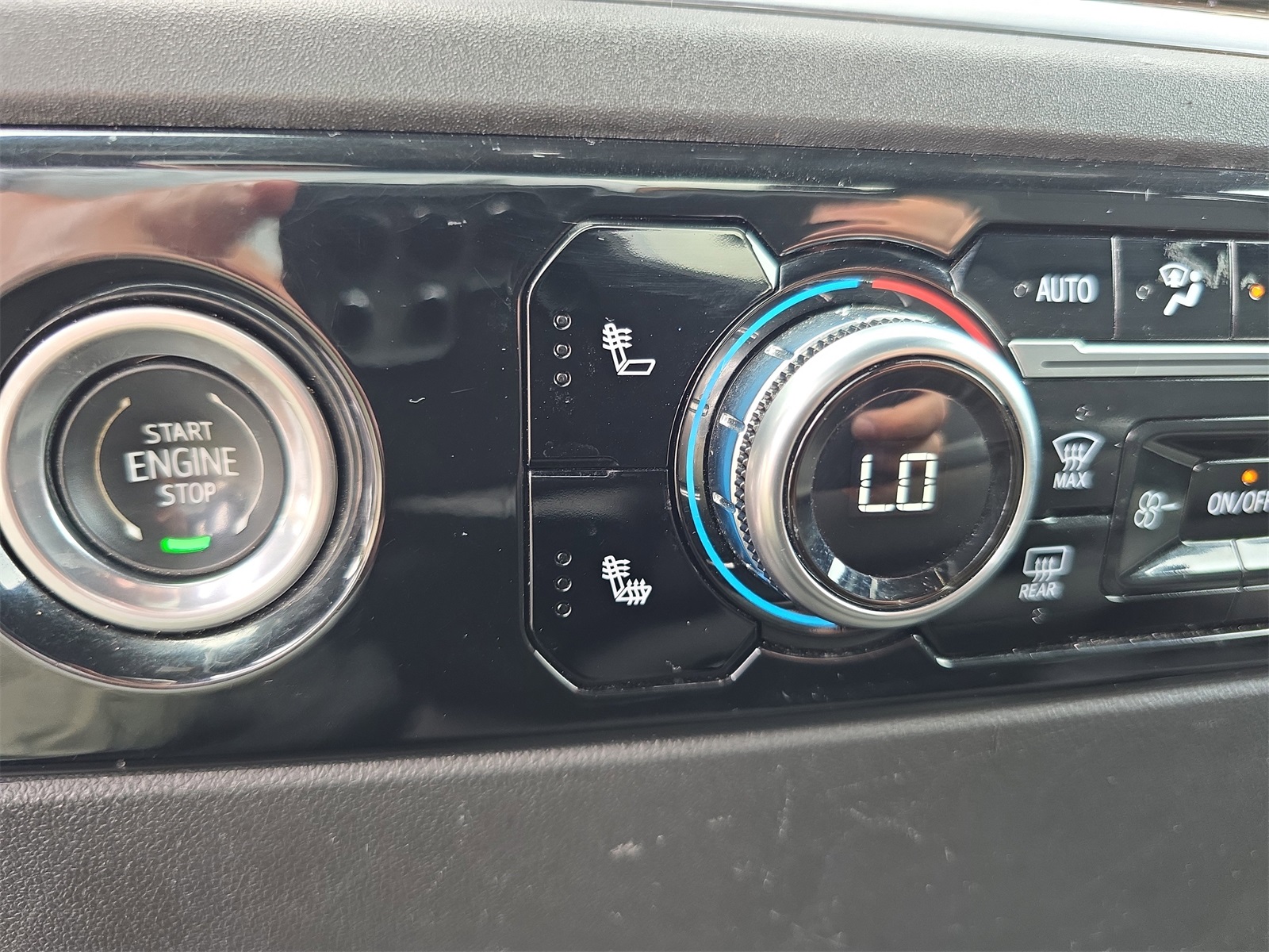 2022 Gmc Sierra 1500 Elevation photo 19