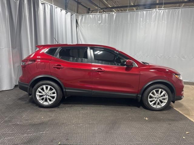 Used 2020 Nissan Rogue Sport S with VIN JN1BJ1CW8LW385386 for sale in Warren, OH