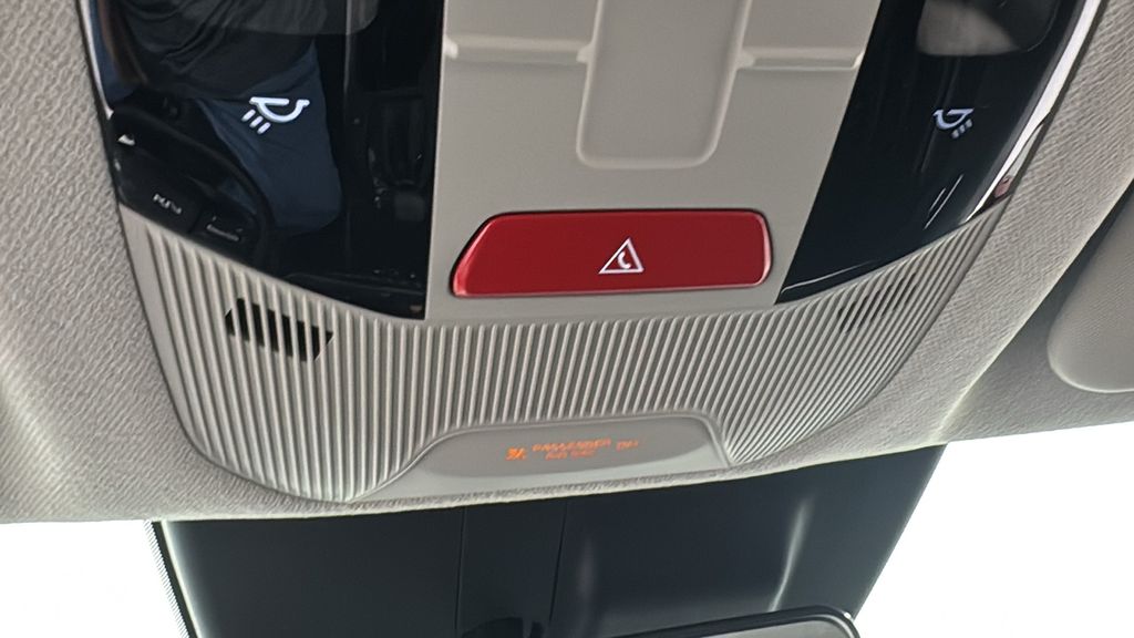 2025 Kia K4 LXS photo 25