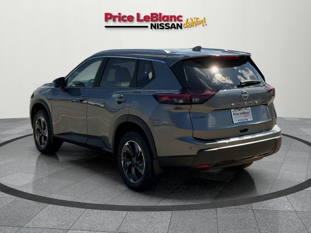 2026 Nissan Rogue SV photo 3