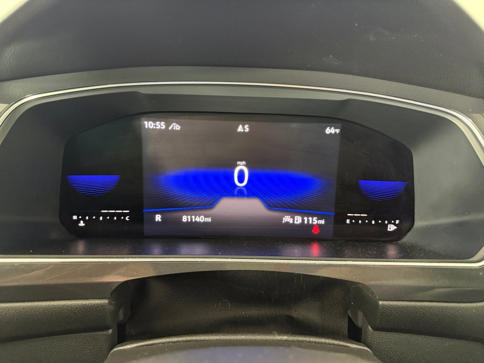 2022 Volkswagen Tiguan SE photo 3