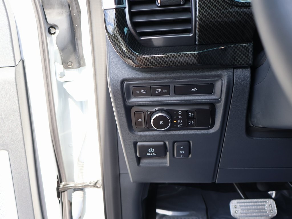 2023 Ford F-150 Lariat photo 37