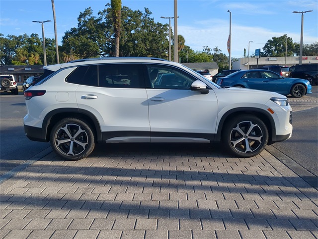 2025 Volkswagen Tiguan SE photo 3