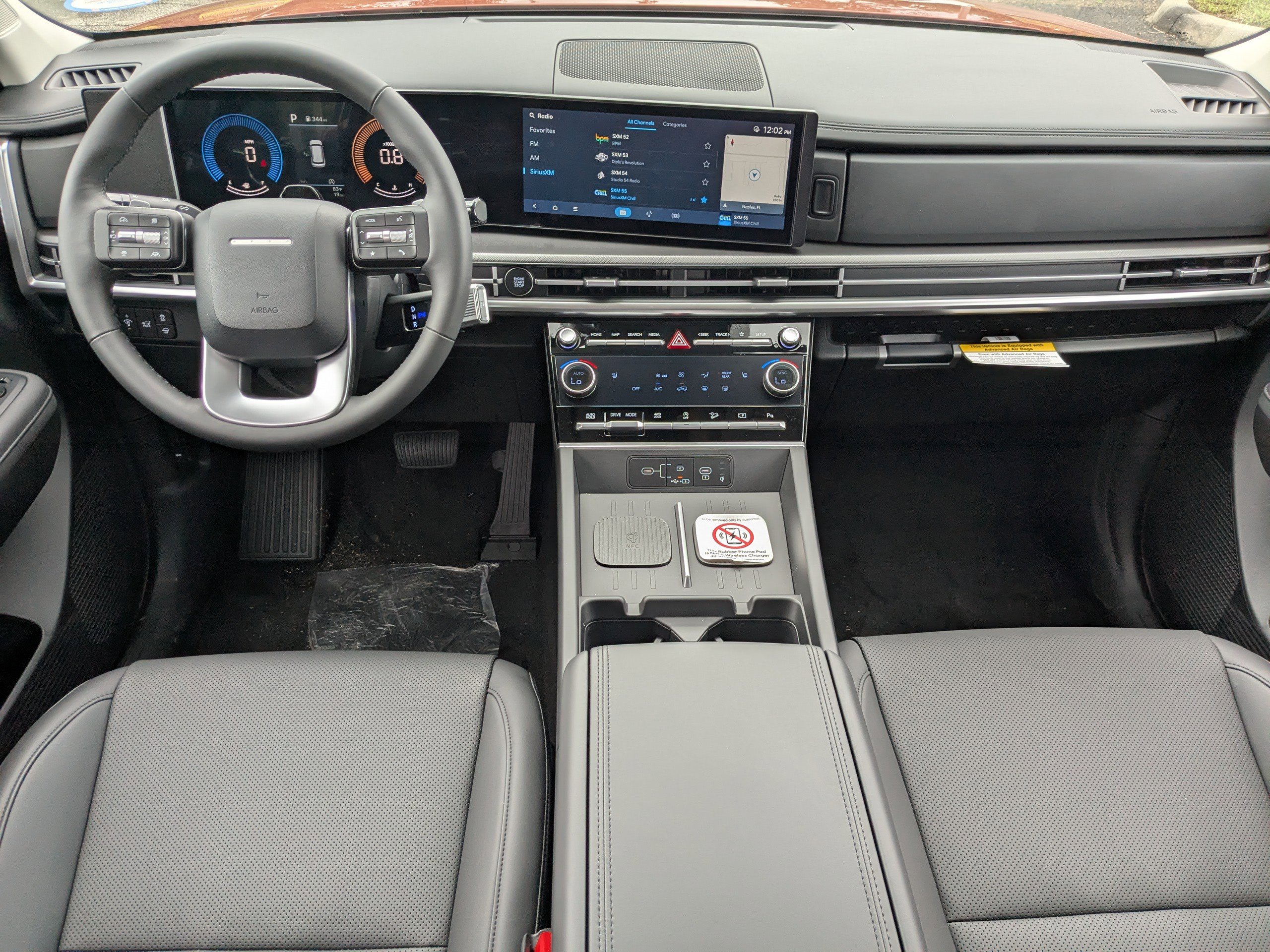 2025 Hyundai Santa Fe XRT photo 3