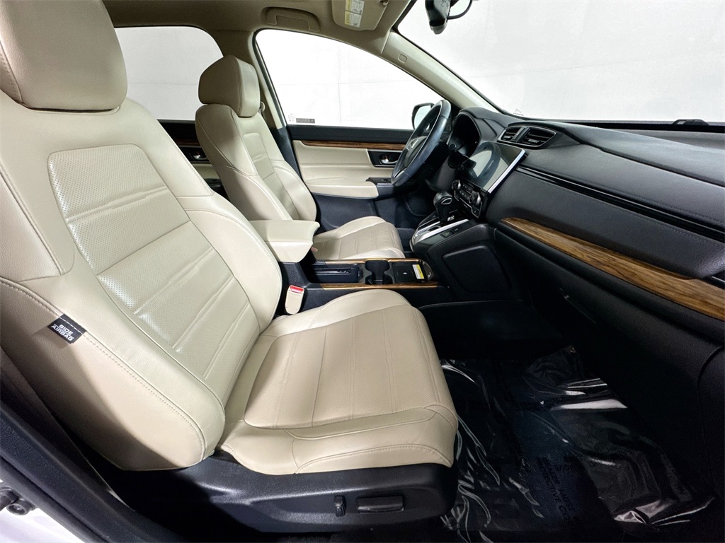 2020 Honda CR-V Touring photo 10
