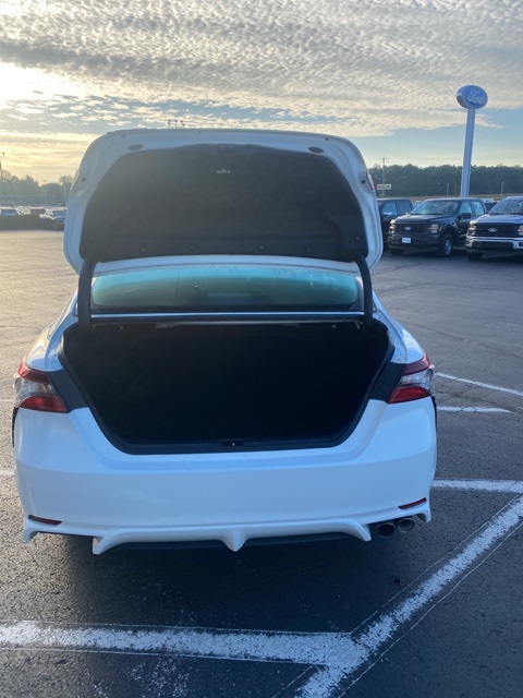 2024 Toyota Camry SE photo 8