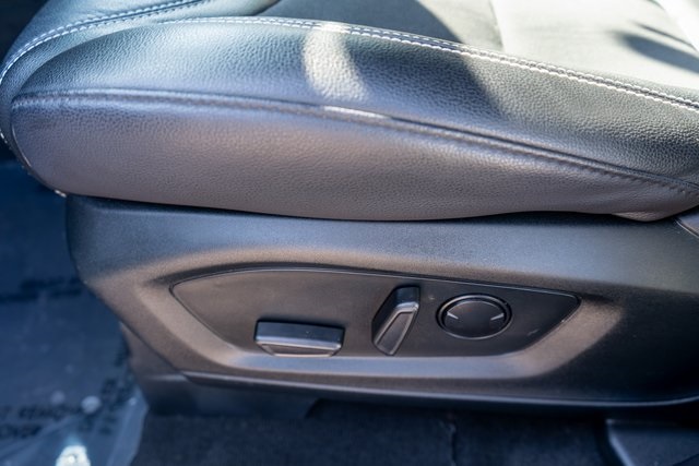2022 Ford Explorer ST photo 10
