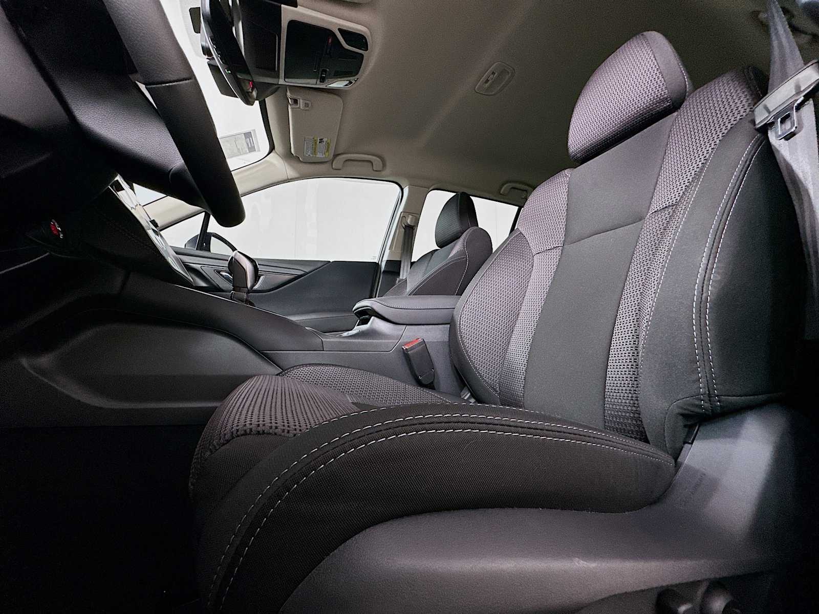 2025 Subaru Outback Premium photo 16