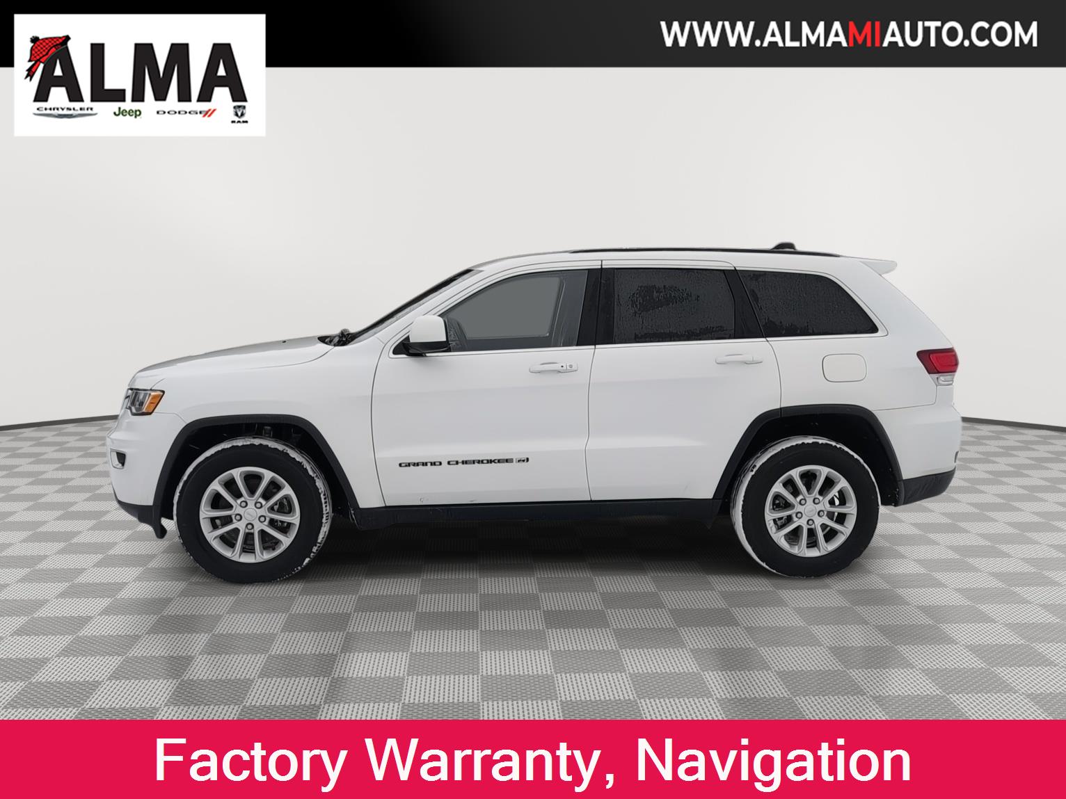 2022 Jeep Grand Cherokee WK Laredo E's photo