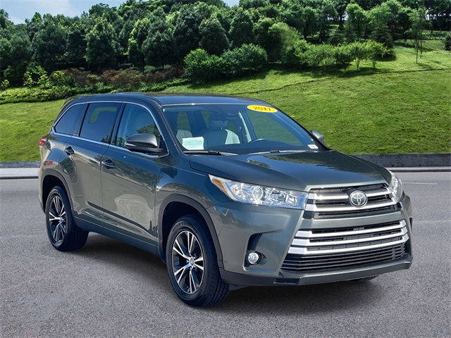 2017 Toyota Highlander LE Plus