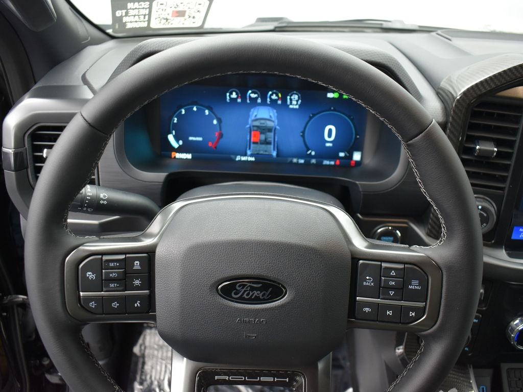 2024 Ford F-150 XLT photo 3