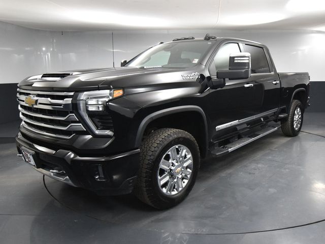 2024 Chevrolet Silverado 3500HD High Country photo 7