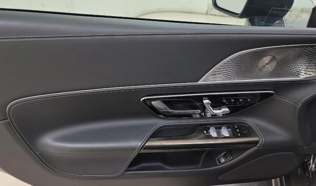 2022 Mercedes Benz SL AMG 63 photo 9