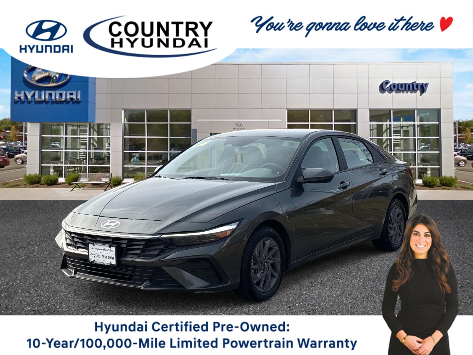 2024 Hyundai Elantra SEL's photo