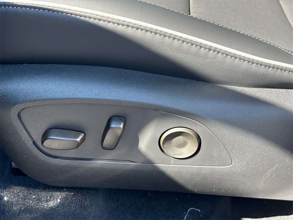 2026 Buick Enclave Preferred photo 16