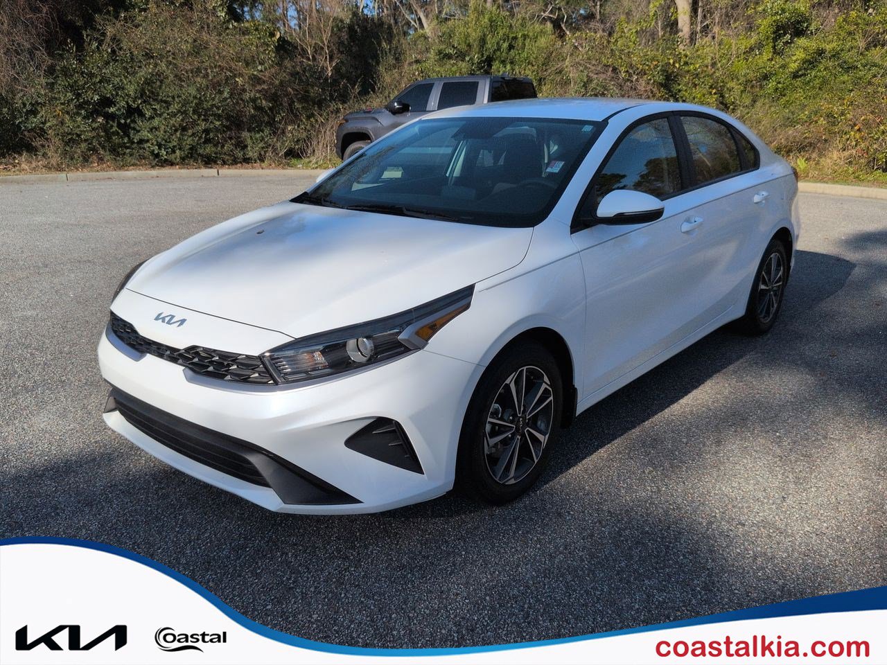 2024 Kia Forte LXS's photo