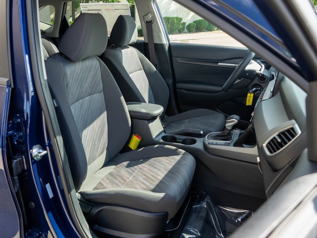 2026 Kia Seltos LX photo 9