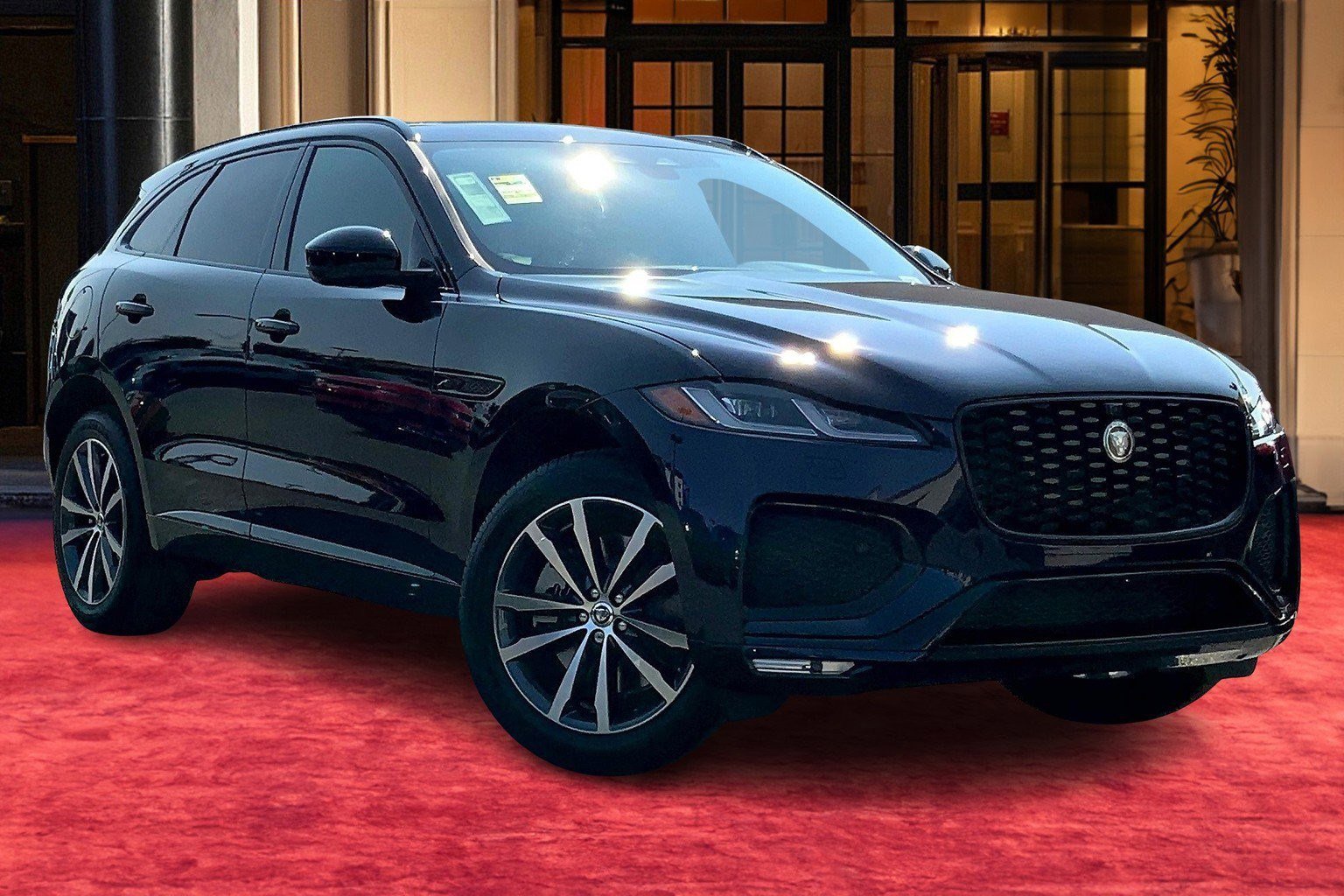 2026 Jaguar F-PACE P250 R-Dynamic S photo 2