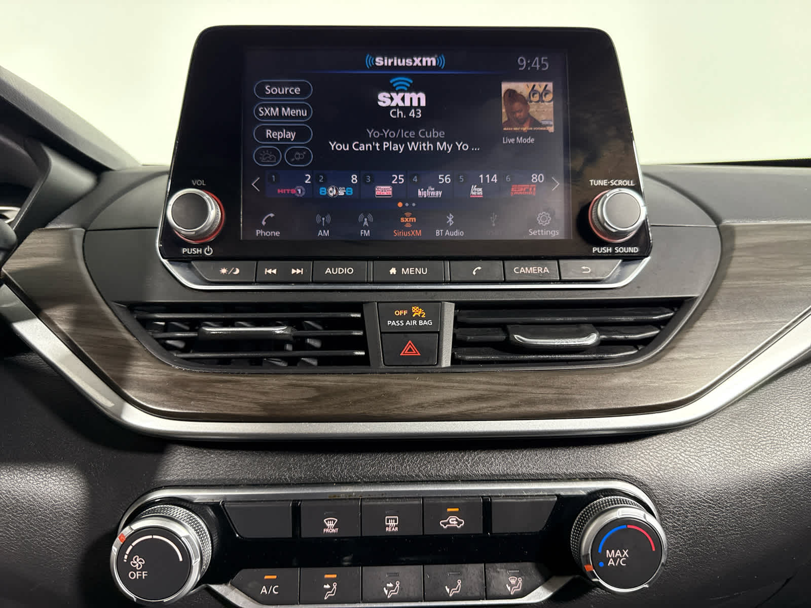 2023 Nissan Altima 2.5 SV photo 25