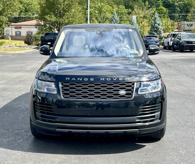 2019 Land Rover Range Rover SuperCharged photo 2