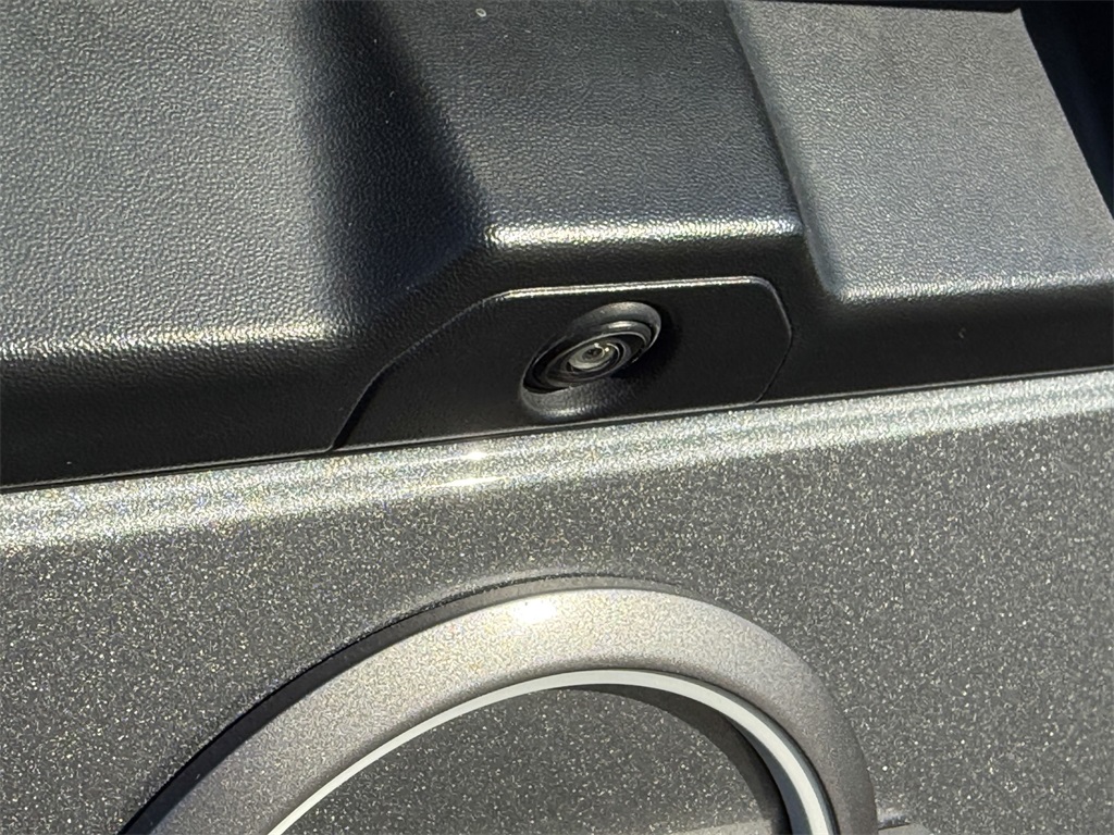 2022 Nissan Frontier SV Crew Cab photo 10